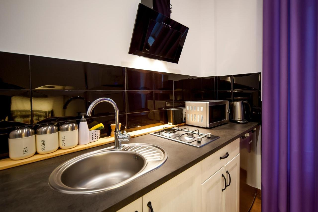 Very Berry - Garbary 27 - Apartament Z Balkonem, Old City, Check In 24H Apartment Poznan Exterior photo